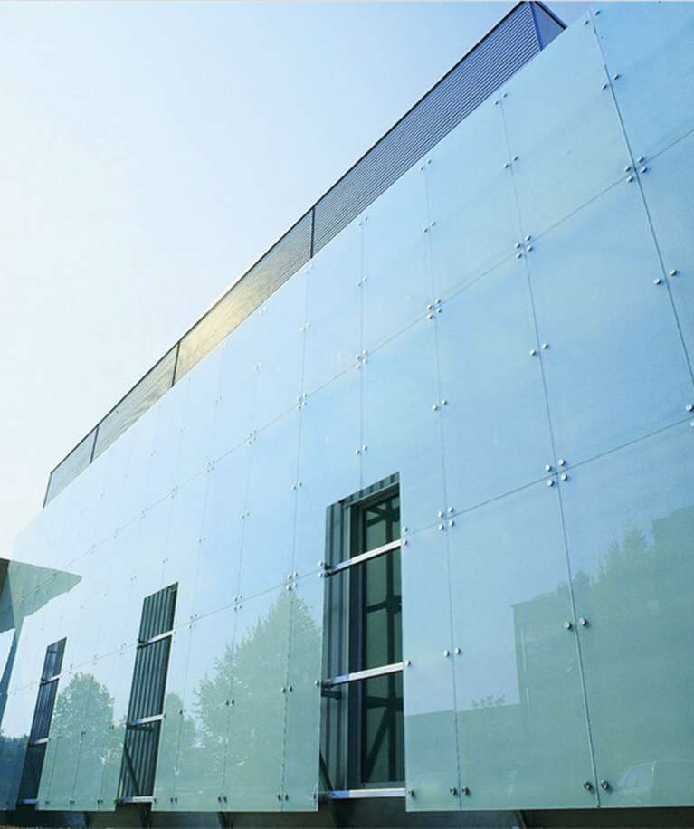 Architectural curtain wall glass